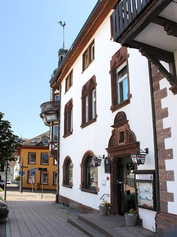 Hotel Neustadter Hof Titisee-Neustadt Exterior photo